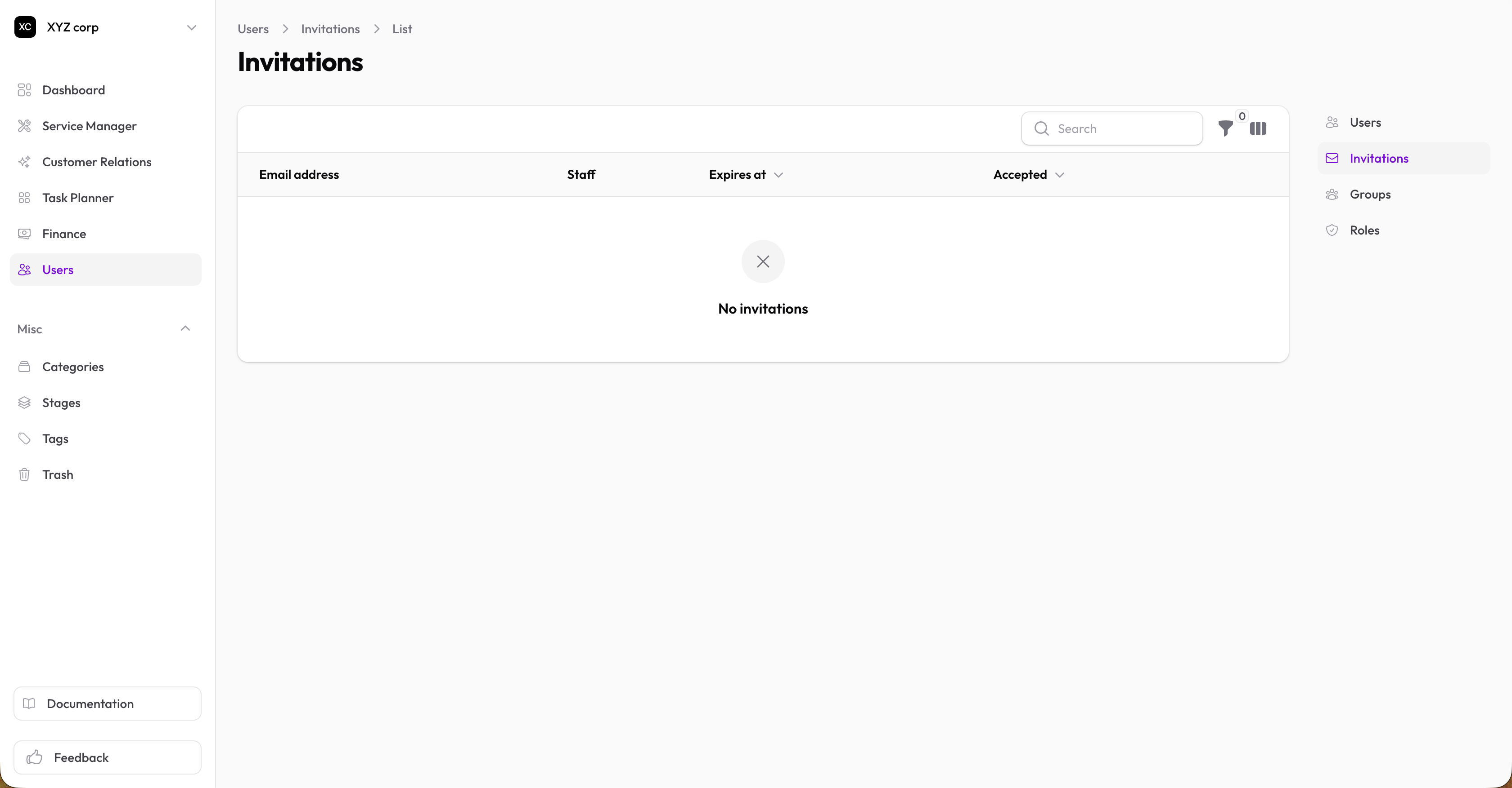 Invitations list with pending and accepted status